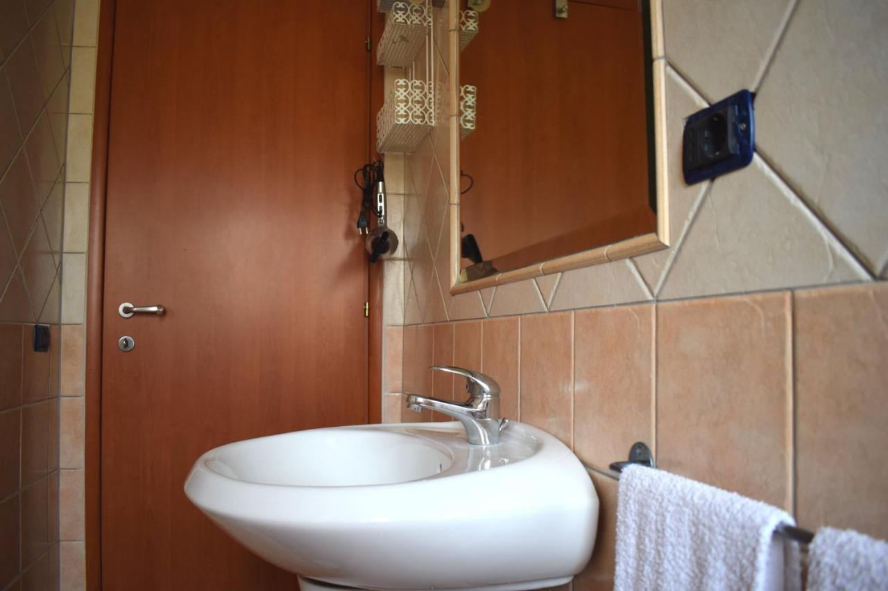 Domus - Casa Vacanza B&B Veroli Zewnętrze zdjęcie